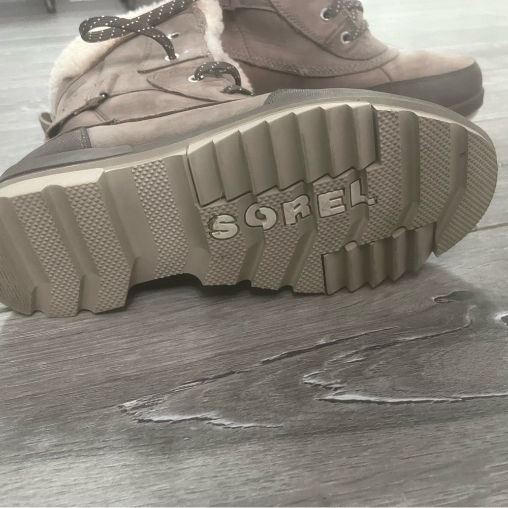 Sorel Women's Winter Boots - Brown and Cream - Picture 5 of 5